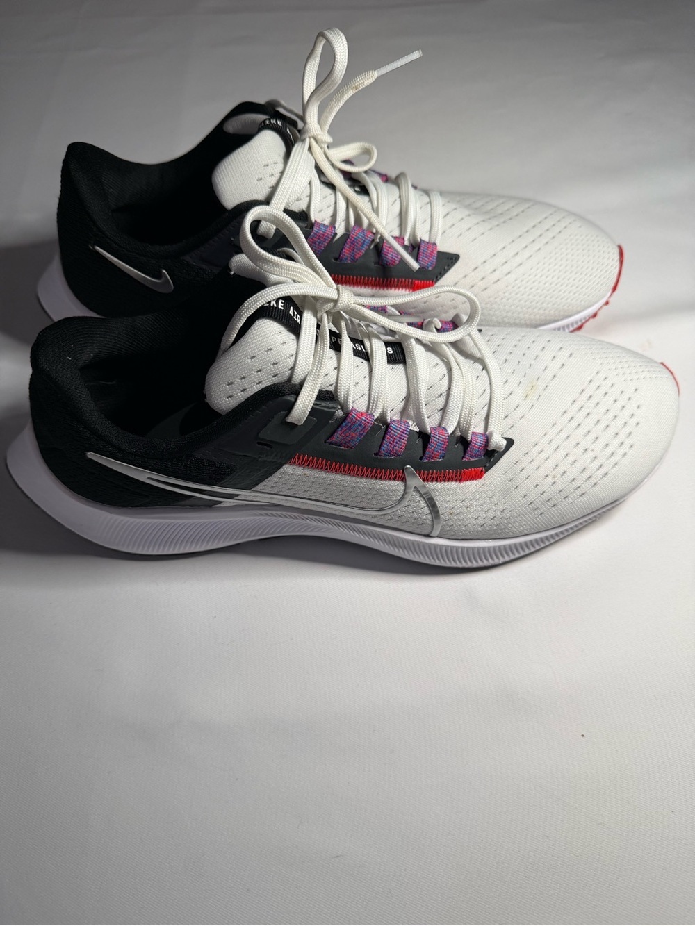 Nike Women’s White, Black & Pink Running Sneakers
